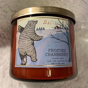 Bath and Body Works Frosted Cranberry 3-wick candle. NWT
